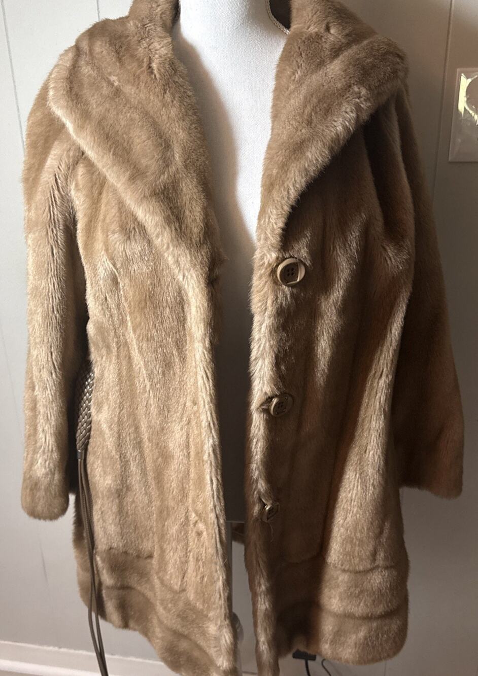 VTG Tissavel Fabric (Faux Mink) Import From France For Country Pacer Fur Coat DD